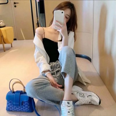 女人的日历 海报